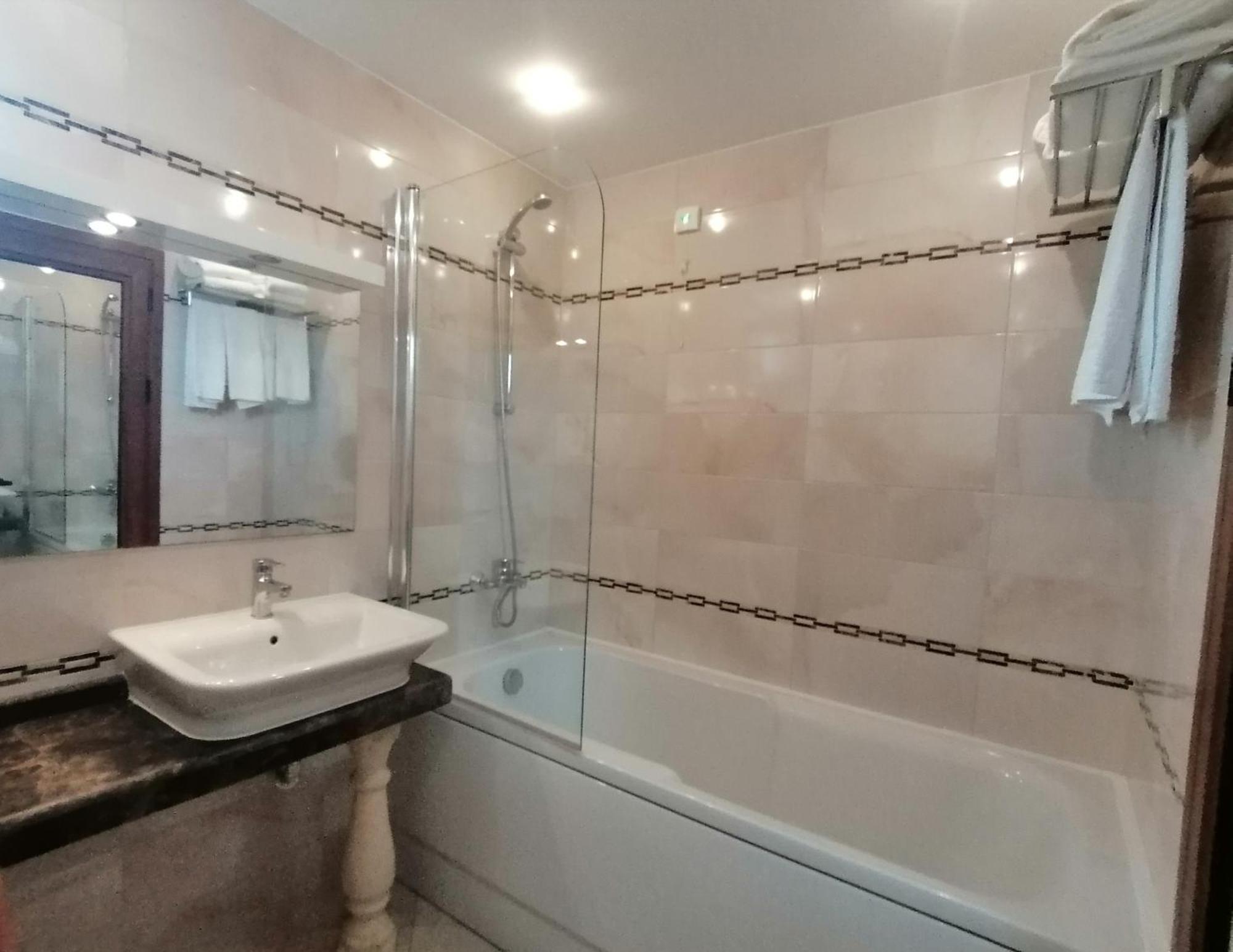 Hotel Aristokrat Obzor Εξωτερικό φωτογραφία